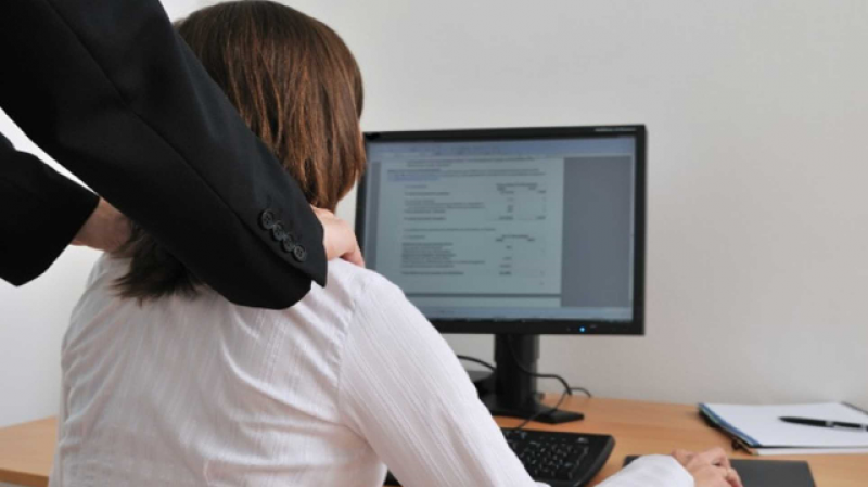 اتفاقية القضاء على التحرش في العمل .. نقابات عربية ومنظمات تطالب بتطبيقها