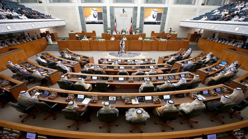 في انتظار ما سيقرره مجلس النواب التونسي: مجلس الامّة الكويتي يقرّ بالاجماع قانونا يحظر التطبيع مع الكيان الصهيوني