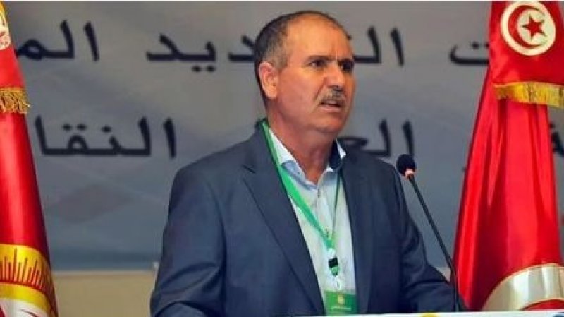 الطبوبي :" رجال اعمال وراء الزيادات الأخيرة..والاتحاد سيمارس الضغط لتعديل البوصلة"