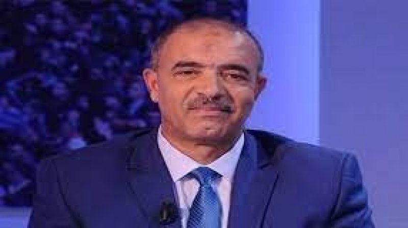 انصار رئيس بلدية الكرم يحاصرون إذاعة شمس اف ام.. واتحاد الشغل يطالب بوضع حد للمتطاولين على القانون
