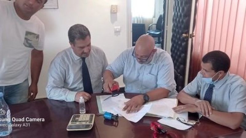 امضاء اتفاق الزيادة في أجور موظفي البنكية للخدمات