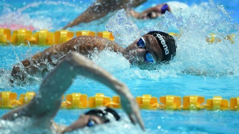 أبوظبي تستضيف مهرجان الألعاب المائية