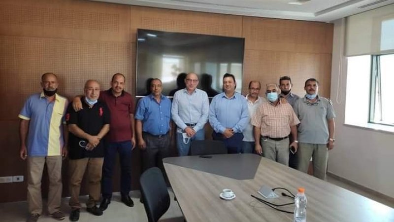 امضاء محضر اتفاق لفائدة عمال مقاطع قرمبالية