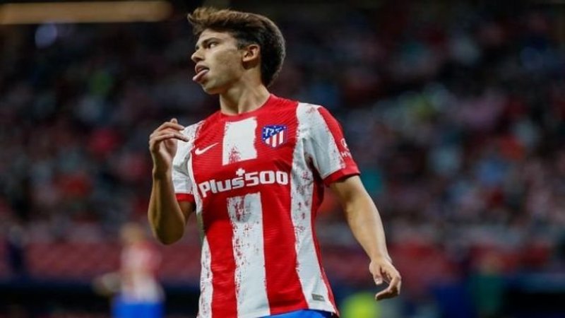 بسبب كلمتين : جواو فيلكس مهدد بالإيقاف 12 مباراة