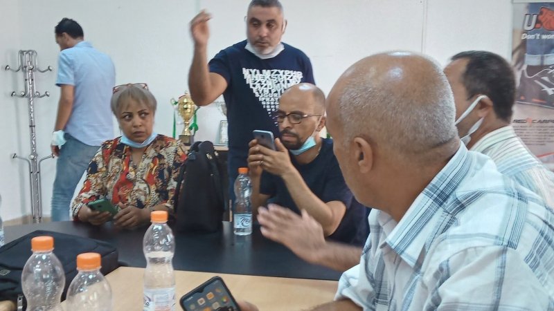 بنزرت ..عمال مجمع مارتاك للنسيج يواصلون التفاوض حول الزيادة في الاجور