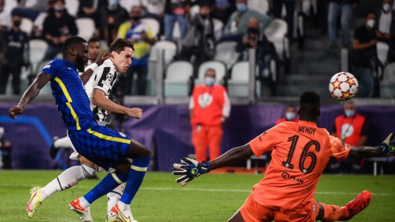دوري الابطال: يوفنتوس يتفوق على حامل اللقب تشيلسي وفوز سالزبورغ وتعادل اشبيلية