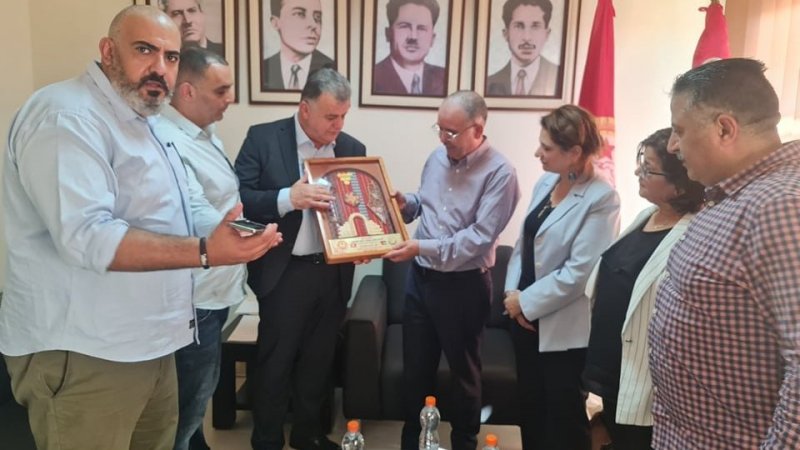 الاتحاد العام لعمال فلسطين يكرم الأمين العام
