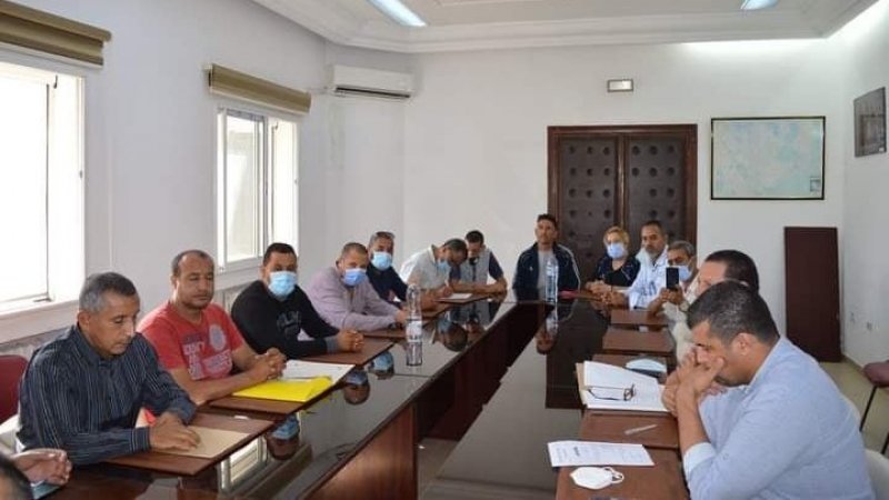 اثر دخول الاعوان في اضراب ب3 أيام ..جلسة عمل لمتابعة الوضع الاجتماعي ببلدية الزهراء