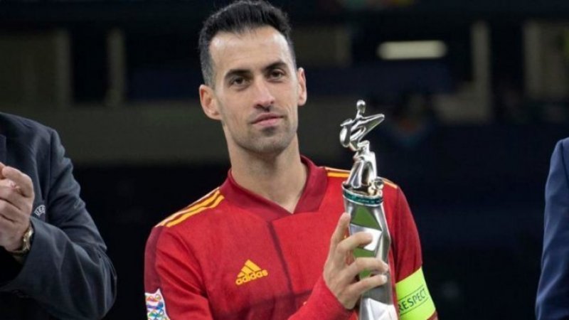 بوسكيتش افضل لاعب و مبابي هداف نهائيات بطولة الامم الاوروبية