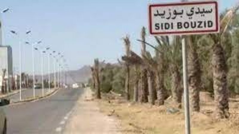 الناطق الرسمي باسم المحكمة الابتدائية بسيدي بوزيد ينفي خبر الافراج عن المندوب الجهوي للفلاحة المتورط في قضايا فساد