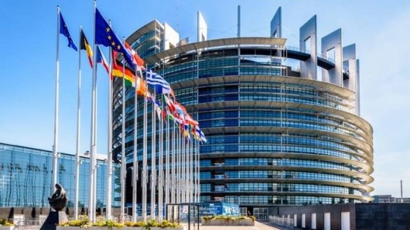 البرلمان الأوروبي يصوت بأغلبية 534 صوت على قرار يهم الأوضاع في تونس