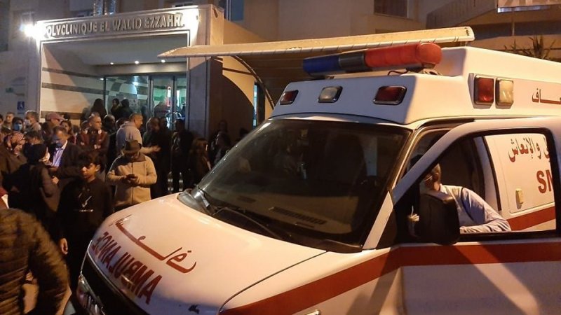 تجمع احتجاجي أمام وزارة التربية تنديدا بالاعتداء على استاذ معهد الزهراء