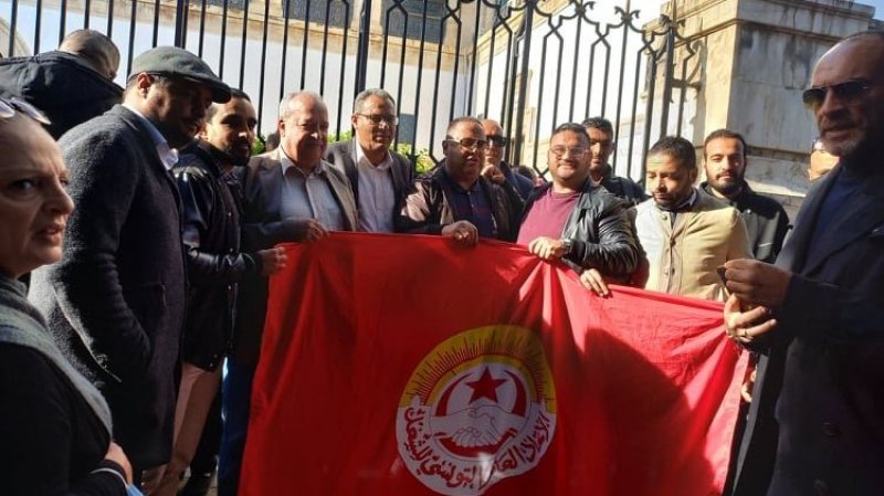 سامي الطاهري ."مستعد لقبول اي حكم صادر ضدي شرط فتح ملف الجمعيات المشبوهة والمال الفاسد الذي حاول تفكيك الدولة "
