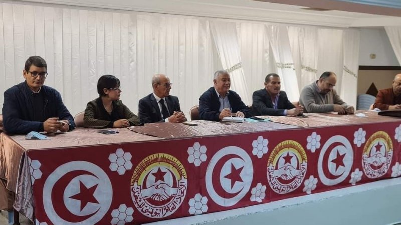 الاتحاد الجهوي بصفاقس يسعى لانقاذ عاصمة الجنوب من النفايات