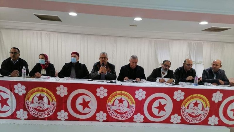 الهيئة الإدارية الجهوية بصفاقس: رفض أي تدخل في الشؤون الداخلية للمنظمة، واستعداد لإنجاح إضراب 10 ديسمبر
