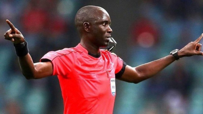 غاساما يدير مباراة الترجّي والنجم و حكم مغربي لمباراة بيراميدز والنادي الصفاقسي