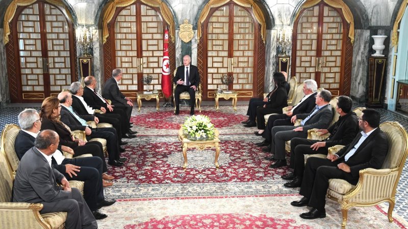 تفاصيل لقاء رئيس الجمهورية بالمكتب التنفيذي الوطني للاتحاد العام التونسي للشغل