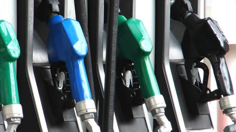 سعر الغازوال في المغرب يرتفع الى أكثر من 4 د.ت ويتجاوز البنزين الممتاز