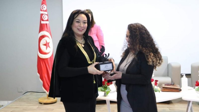جائزة "زبيدة بشير" للكتابات النسائية لسنة 2021 : تكريم وتتويج مستحق لـ8 نساْ ووعد بصنفين جديدين