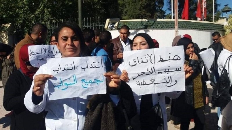 على خلفية عدم تمكينهم من مستحقاتهم المالية..النواب يقاطعون التدريس ويهددون بمقاطعة الامتحانات وحجب الاعداد