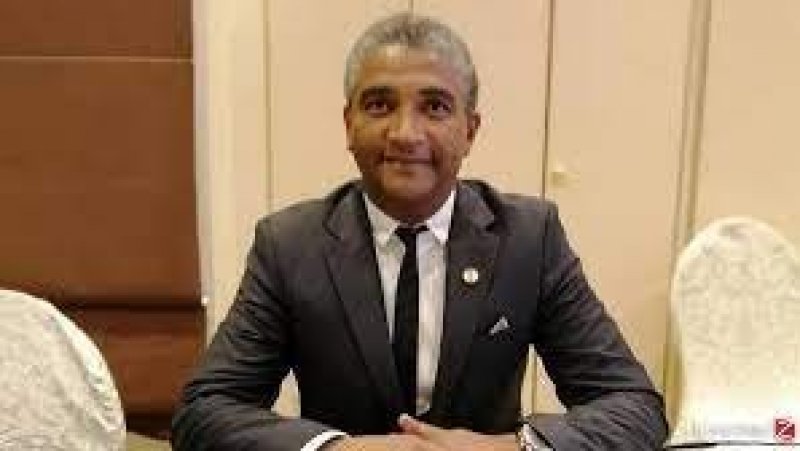 دقيش يعد بقانون جديد لتجريم التلاعب بالنتائج في تونس