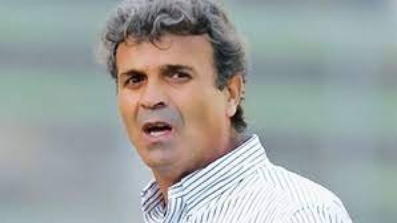 خالد بن يحيى يعلن رحيله عن مولودية الجزائر