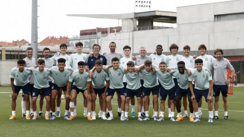 إسماعيل الغربي يلبي دعوة المنتخب الإسباني
