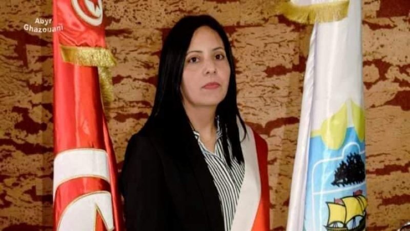 الاتحاد المحلي للشغل بطبرقة يندد باعتقال رئيسة البلدية السيدة امال العلوي