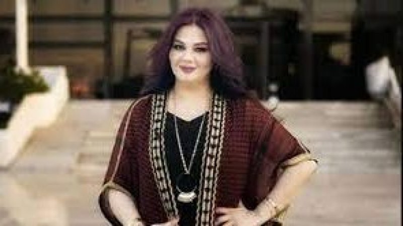 ممثلة عراقية تلاحق مجلة بريطانية على خلفية استخدام صورتها في مقال عن السمنة اعتبرته مسيئا للنساء العربيات