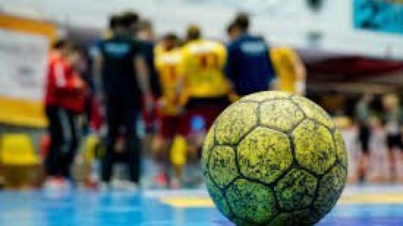 الإفريقي والترجي و سبورتينغ المكنين يتنافسون في البطولة العربية للأندية الأبطال لكرة اليد