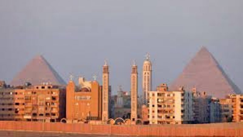 41 قتيلا في حريق كبير بكنيسة غرب القاهرة بسبب "خلل كهربائي"