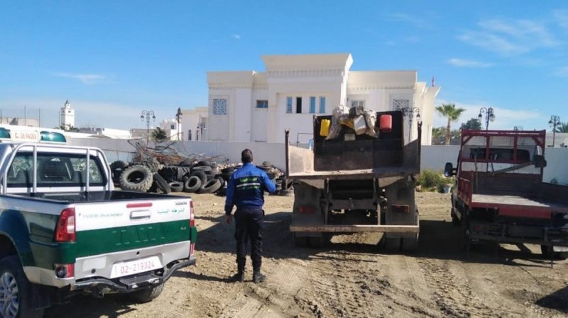 حجز العربات الحاملة للفضلات الصلبة دون وثائق قانونية في ولاية تونس