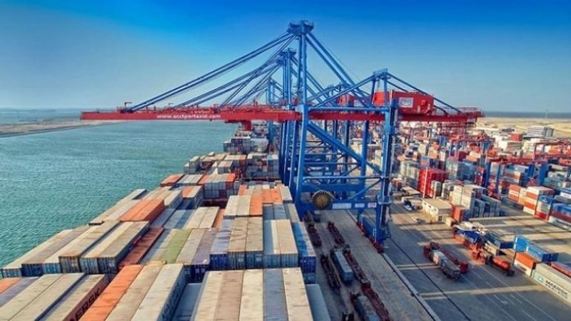 صادرات مصر تتجاوز 4 مليارات دولار في شهر و عودة التوازن التجاري
