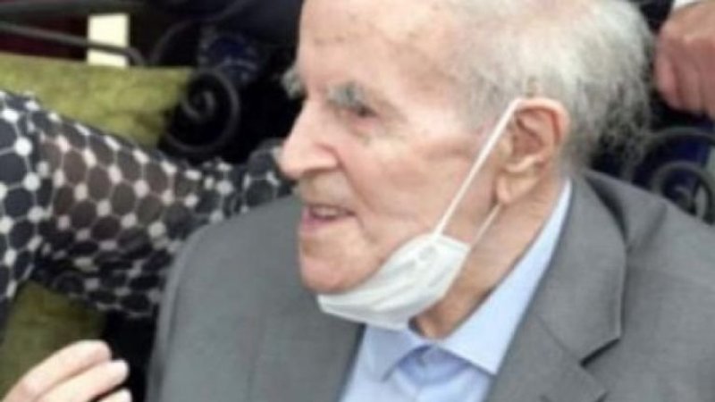 وفاة بشير يلس عميد الفنانين التشكيليين الجزائريين و أحد مصممي مقام الشهيد