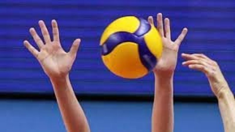 منتخب الأواسط للكرة الطائرة يفرّط في التاج الافريقي لفائدة منتخب الفراعنة