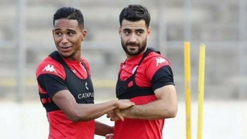 اللاعبون التونسيون.. تاريخ حافل بالألقاب في مصر