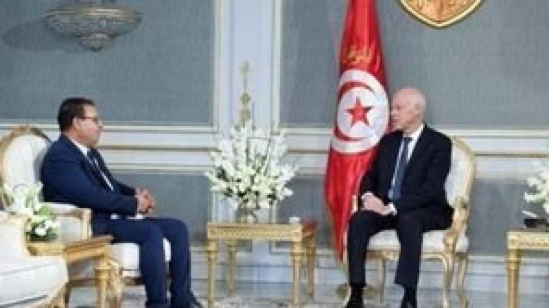 رئيس الجمهوريّة قيس سعيد يلتقي الأمين العام لحركة الشعب زهير المغزاوي