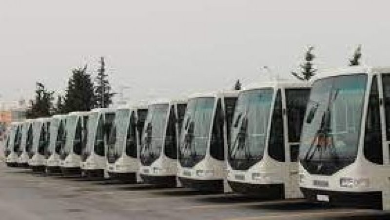 وزارة النقل تضع برنامجا للنقل استعدادا للسنة المدرسية والجامعية الجديدة
