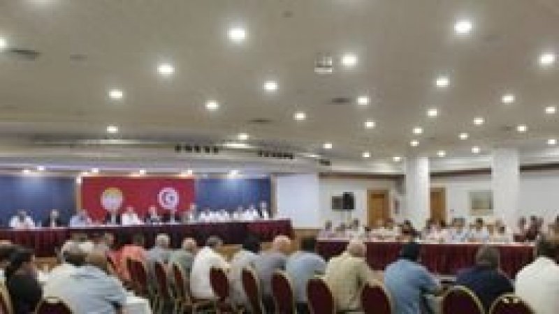 بعد تفويض من الهيئة الإدارية الوطنية: استئناف جلسات التفاوض في اللجنة المشتركة بين الاتحاد والحكومة