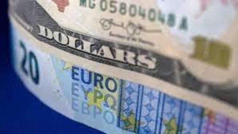 اليورو يسجل ارتفاعا والبنك المركزي الأوروبي يمهد لرفع الفائدة مجددا