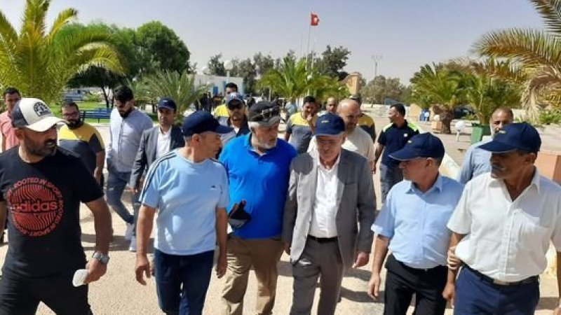 وصول الأخ الأمين العام نور الدين الطبوبي إلى مطار البرمة لزيارة شركة سيتاب البترولية و مواكبة مؤتمر النقابة الأساسية للشركة