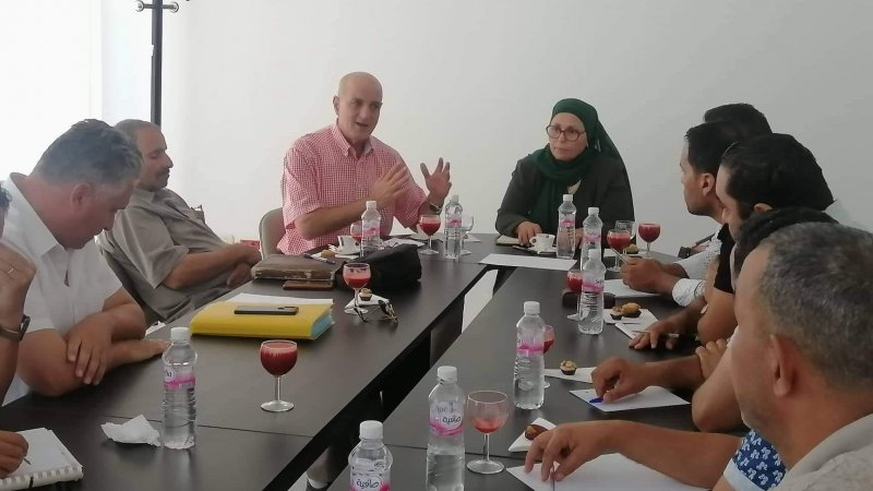 جلسة عمل بمقر إقليم الطرقات السيارة بباجة حول الوضع المهني و الإجتماعي للعمال