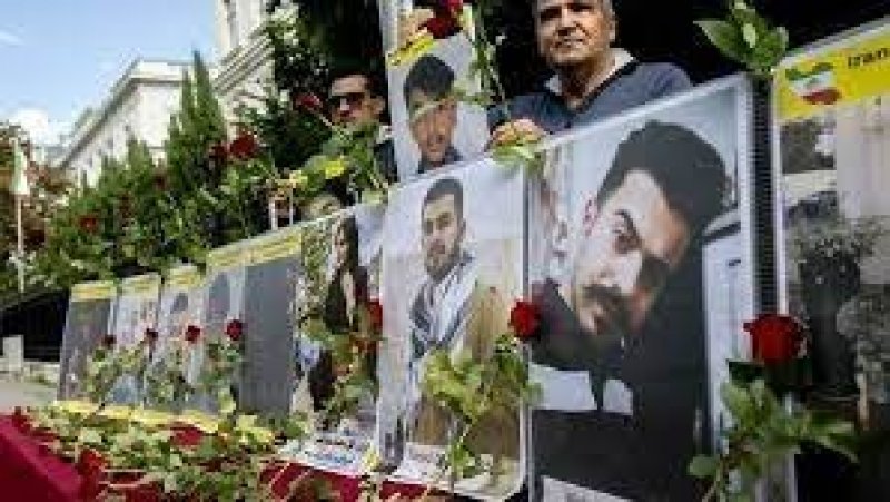 من انتفاضة الطلاب في 1999 إلى قضية مهسا أميني... عقدان من الحركات الاحتجاجية في إيران من أجل نيل الحقوق والحريات