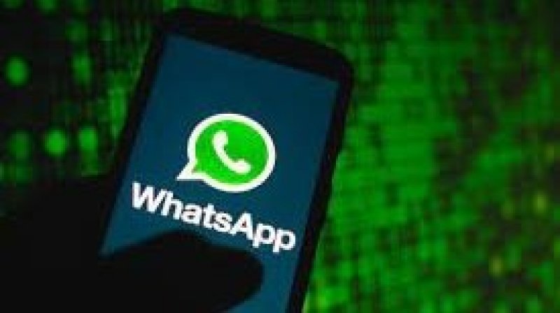 واتساب يعود إلى العمل بعد توقف لأكثر من ساعة