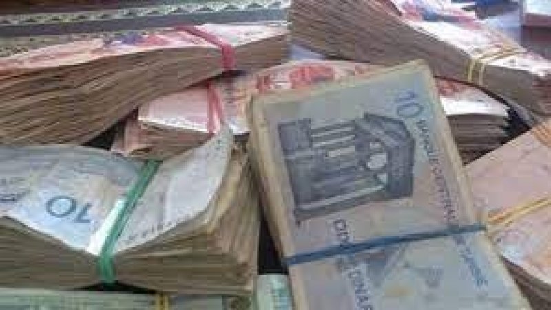 حالة إحتقان كبيرة في عدة مؤسسات عمومية و إعلامية جراء تأخر صرف الأجور