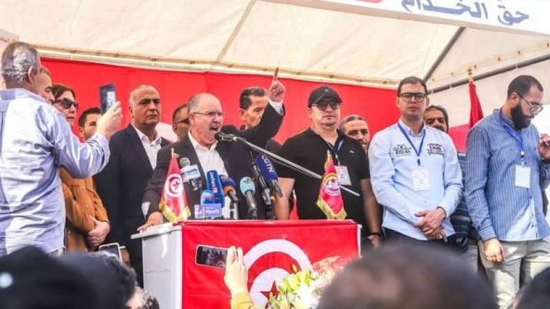 الطبوبي يرجح التوصل لاتفاق ينهي أزمة التعليم الأساسي