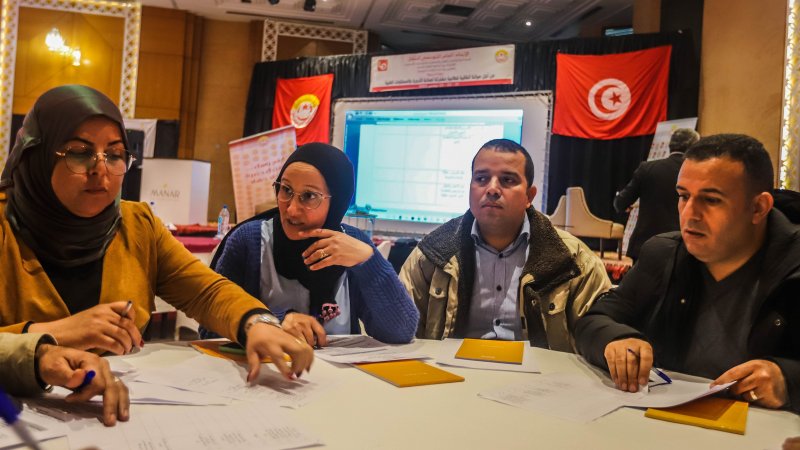 دورة تكوينية لصياغة اتفاقية مشتركة لعمال مؤسسات الادوية و المستلزمات الطبية