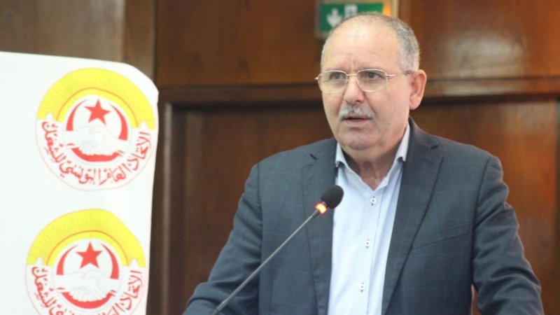 الأخ الأمين العام في الندوة الوطنية للحماية الاجتماعية : الدولة مطالبة بالرقابة داخل المؤسسات الخاصة نتيجة التهرب من التصريح في الأجور وقريبا هيئة إدارية وطنية لتحديد المحطات النضالية القادمة