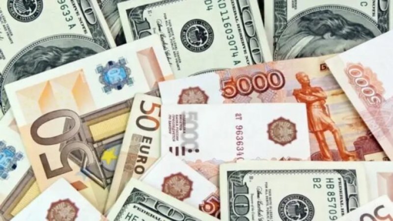 2 مليار دولار حدم تحويلات ابناء تونس العاملين بالخارج حتى نهاية سنة 2022