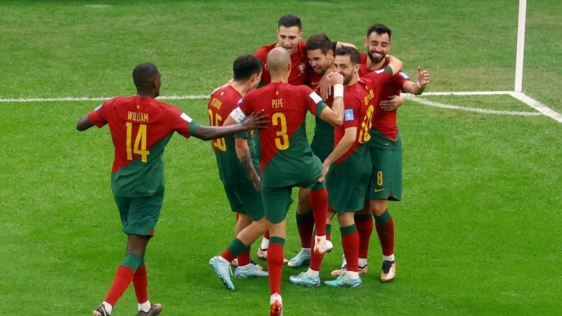 المنتخب البرتغالي يتجاوز مطب سويسرا بفوز كبير ويضرب موعداً مع المنتخب المغربي في ربع نهائي كأس العالم قطر 2022